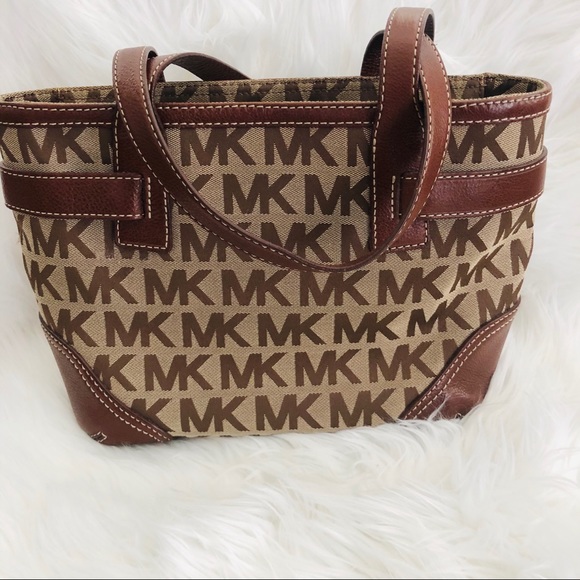 Michael Kors Tote Bag - Picture 2 of 5